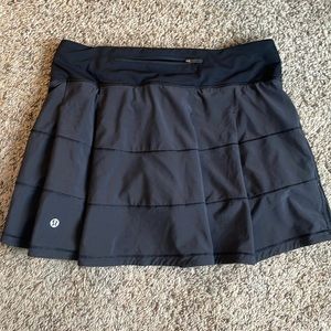 Lululemon size 6 tall skort